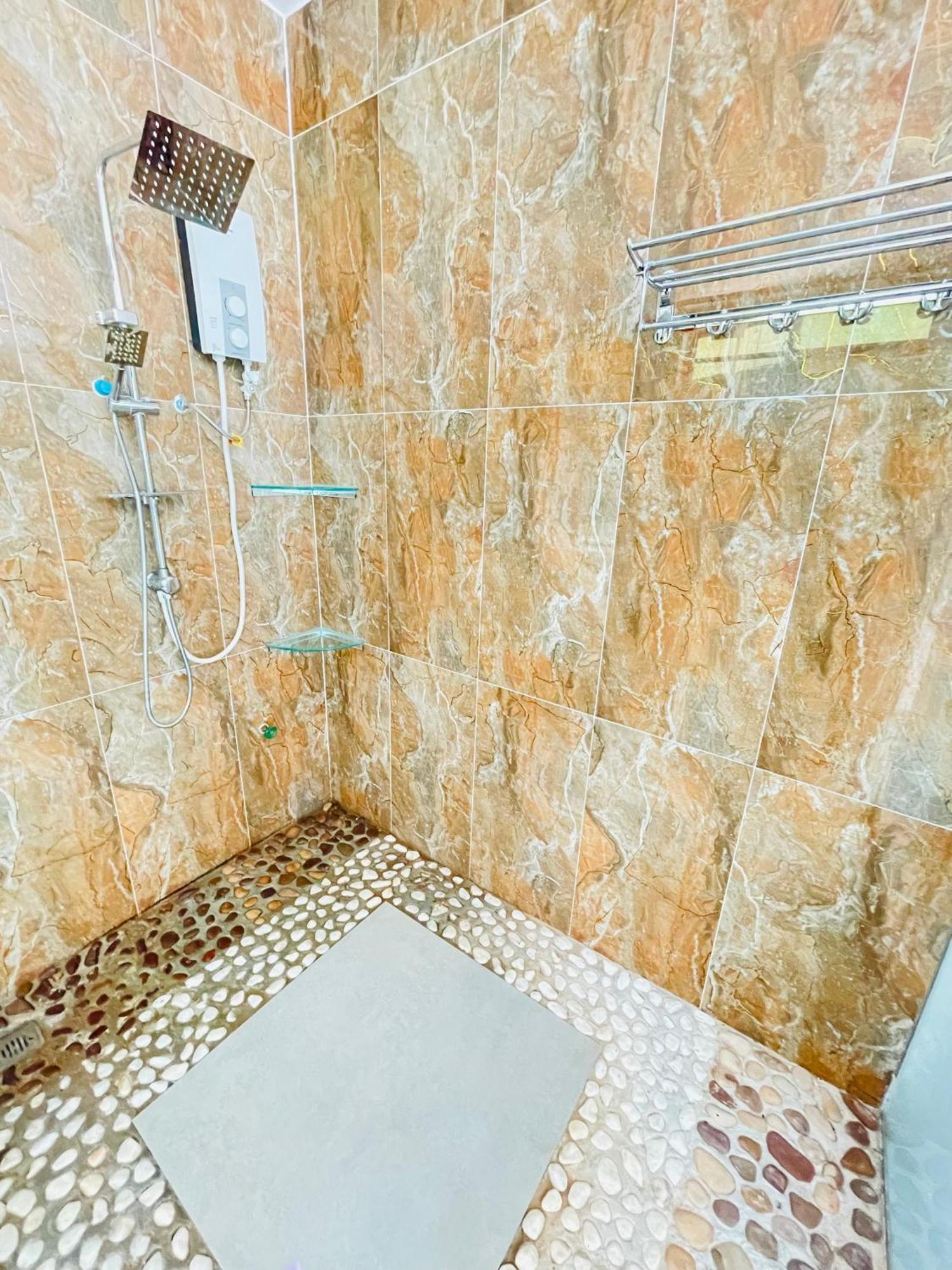 Thmorda Resort Koh Rong Sanloem Bagian luar foto